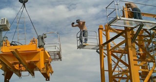 Демонтаж башенного крана в Урае - услуги по демонтажу от Сварной-Урй от 1546 руб.